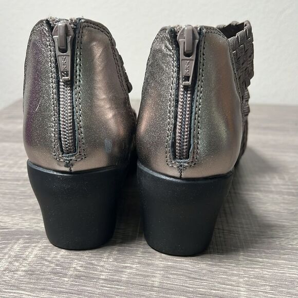 Comfortiva Alisha Wedge Sandals Shoes - Picture 4 of 7